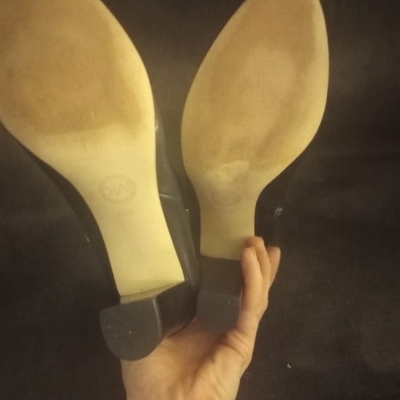 Micheal kors hi heel booties size 6 - Picture 4 of 12